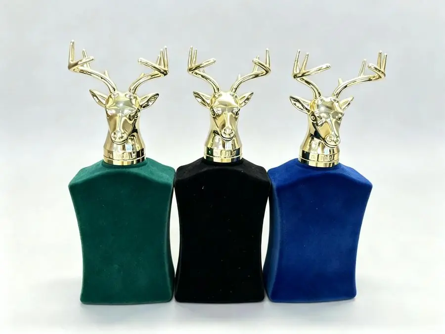 Deer Head Signature Bottle